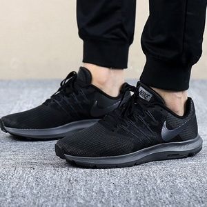 mens nike run swift shoes